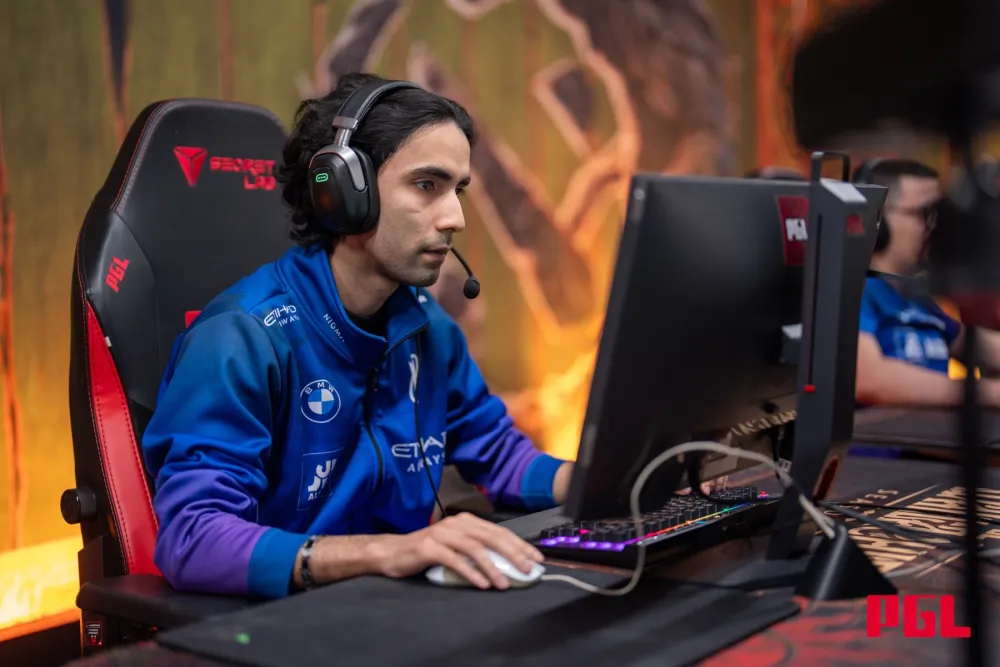 SumaiL Cabut dari Nigma Galaxy, Siapa Pengganti Midlanenya?